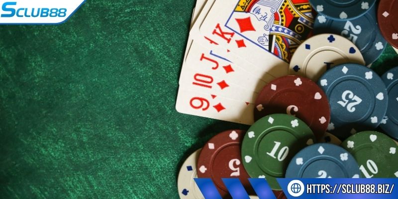 Xác định đúng lượt hành động dựa trên luật chơi poker